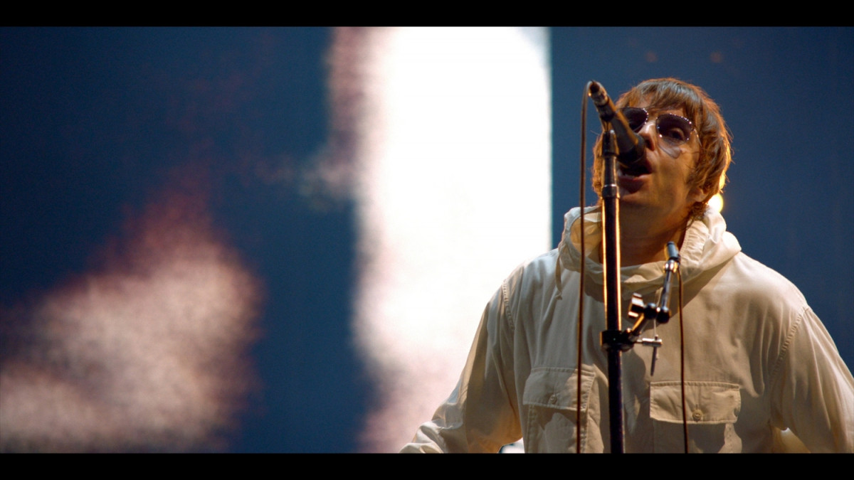 オアシスファン必見！リアム・ギャラガーの伝説ライブ映画、10月17日