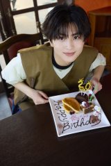 wؗI 1st ʐ^Wu1920vx𔭔钴}EؗI (C)KADOKAWA/Be=䏃 