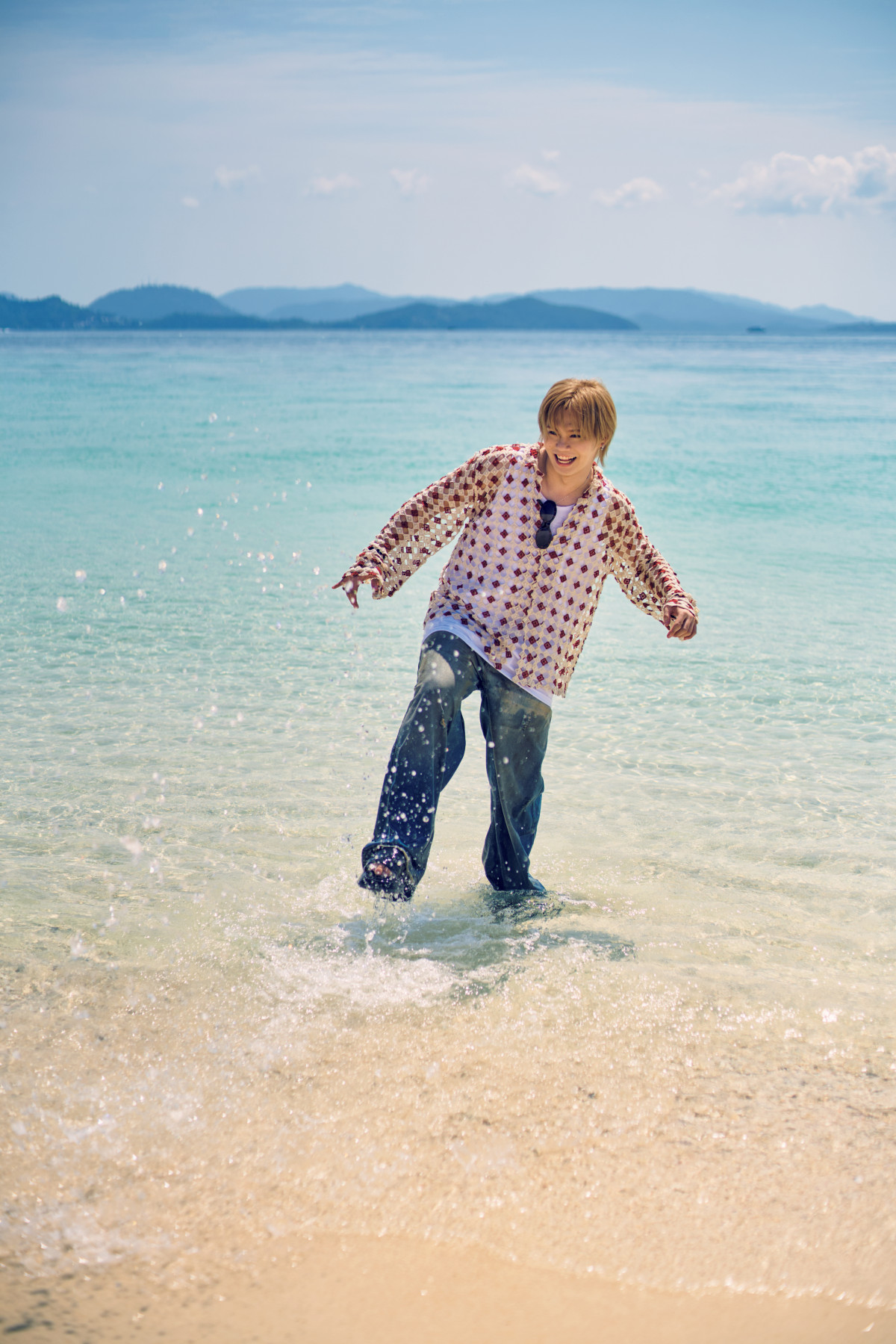 超特急・カイ、“30 歳最後の日”に写真集『いま』発売決定 “カイ島”で