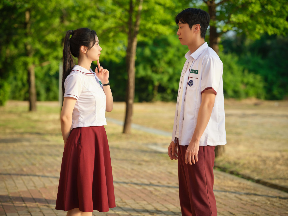 ダヒョン＆ジニョンの“受験票”やチマチョゴリ着用写真 『僕ソナ』入場