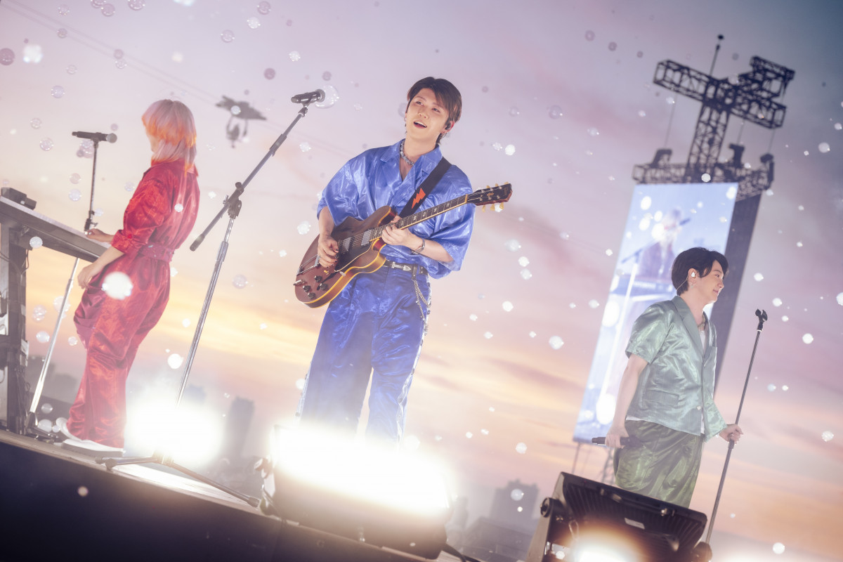 Mrs. GREEN APPLE、10周年ライブで“新曲”「Variety」初披露 大森