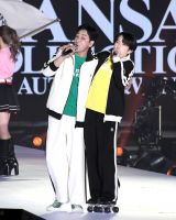 51歳の元光GENJI・佐藤アツヒロ、ファッションランウェイ→ローラー