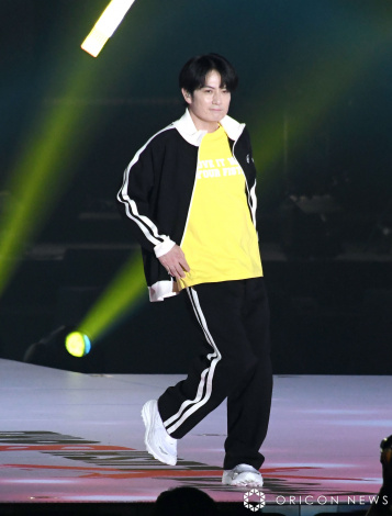 画像・写真 | 51歳の元光GENJI・佐藤アツヒロ、ファッションランウェイ