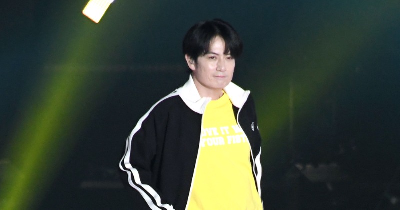 51歳の元光GENJI・佐藤アツヒロ、ファッションランウェイ→ローラー