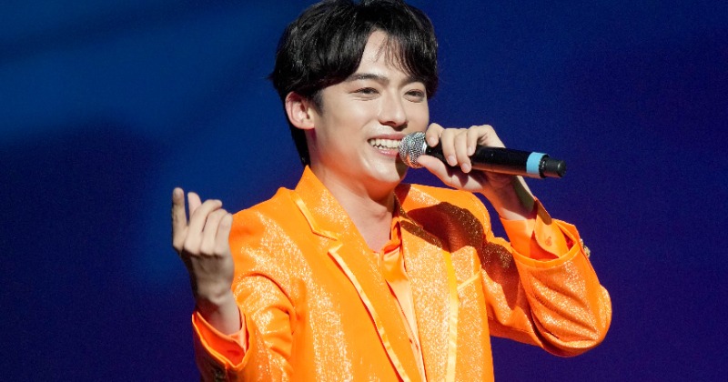 辰巳ゆうと“演歌第7世代”卒業公演 仲間たちの激励に「僕の背中を