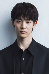 小林虎之介、来春朝ドラ『風、薫る』に出演「楽しみながら撮影に挑