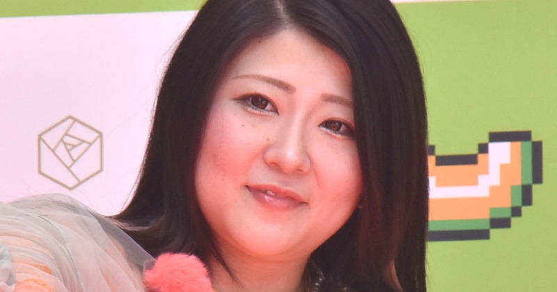 きょんちゃんです。でんち男児 ぱーてぃーちゃん・金子きょんちぃ、“黒髪ぱっつん”自撮りショットに