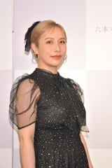 �w���w���O�e�m�E���肵��񏉃G�b�Z�C�u����オ���I���i�����v�����L�O��̖͗l 