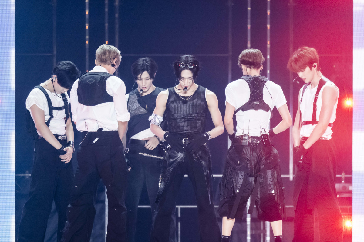 SMTOWN LIVE』RIIZE、圧巻のステージで東京ドームを掌握
