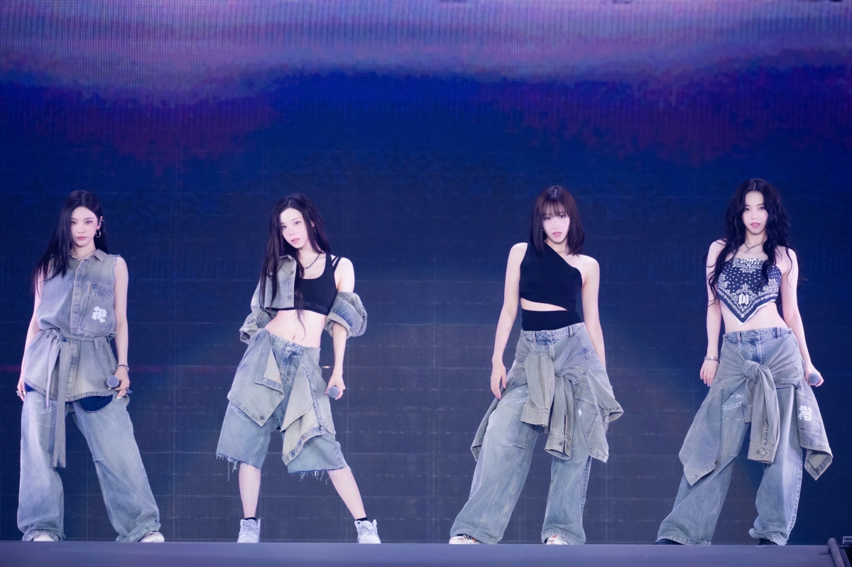 SMTOWN LIVE』aespaジゼル、大歓声“スーパージゼルタイム”に