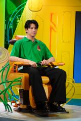 �w�ǂ����h�F�� AI�uMOTHER�vPR���\��̌���x�ɓo�d�����X��E�B�� �iC�jORICON NewS inc. 