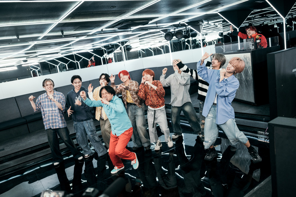 w}[_ -MAZE OF DANCEx(C){er 