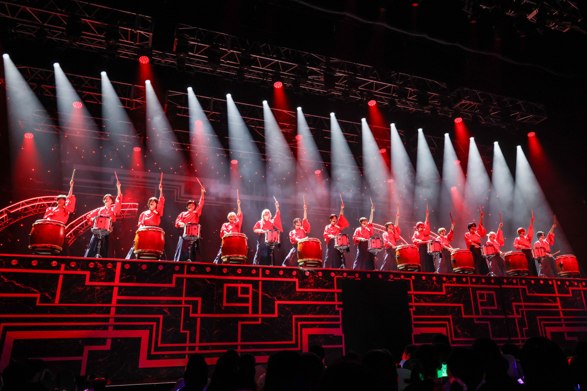 少年忍者 集合写真 29-3 画像・写真 | 少年忍者、“This is 忍者”な夏ライブ開幕 29公演で