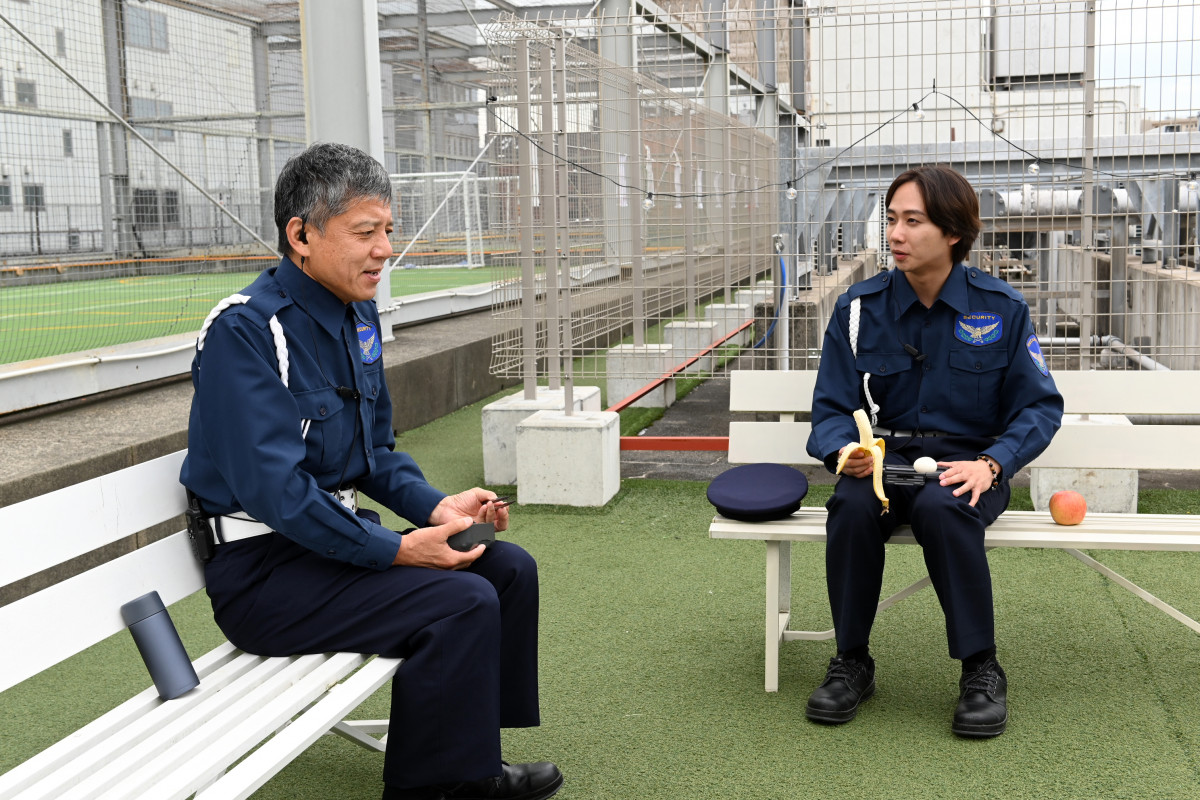 w~bhiCg2`EhD`x3b (C)NTT DOCOMO,INC./Cer 