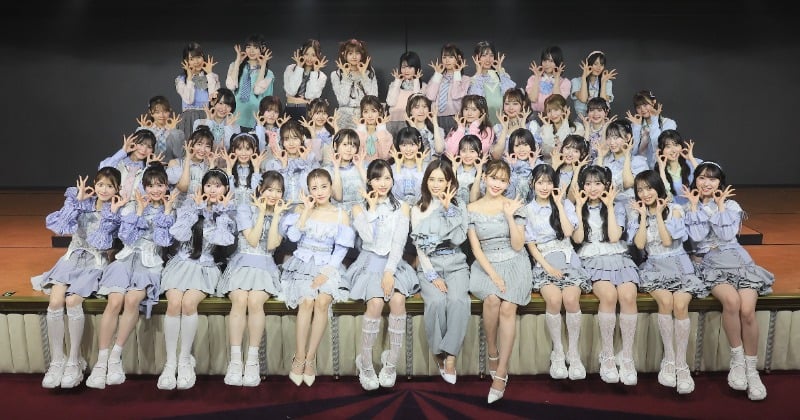 AKB48 高橋みなみ 小嶋陽菜 板野友美 前田敦子 生写真ポスター まとめ 前田敦子、高橋みなみ、小嶋陽菜ら“AKB1期生”集合ショットに