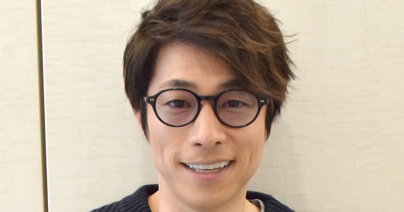 ロンブー田村淳、自宅庭で娘たちとプールを楽しむ「こんなに大きなプールは凄い」「2個も置けるなんて!」