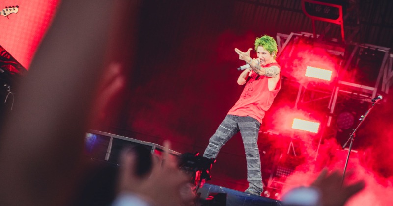 ONE OK ROCK、ワールドツアー日本公演が開幕 大分公演で約8万人を動員