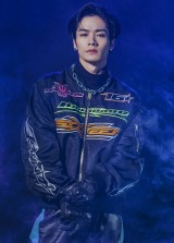 �wVOCE�x�A���o�T�_�[�ɏA�C�����쑺��n(C)LDH 