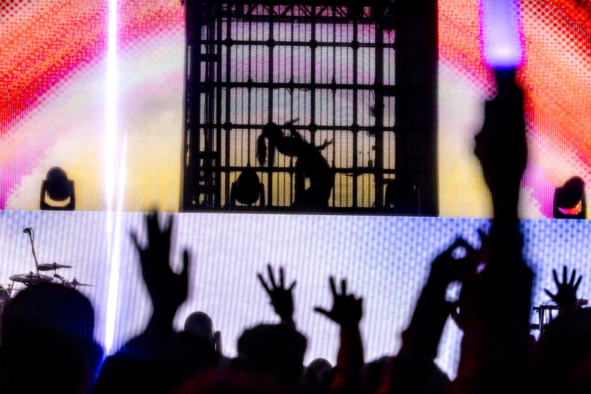 wAdo WORLD TOUR 2025 gHibanah Powered by CrunchyrollxuGmXACX̖͗l Photo by Viola Kam (V'z Twinkle) 