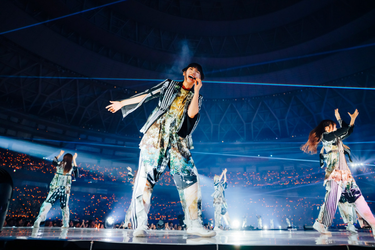 坂道グループ、引退品、写真集 坂道グループ、引退品、写真集 坂道シリーズ | 星野書店オンライン