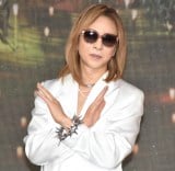 �wYOSHIKI �T�E�W�A���r�A���� ���\�L�҉�x���J�Â���X JAPAN�EYOSHIKI �iC�jORICON NewS inc. 