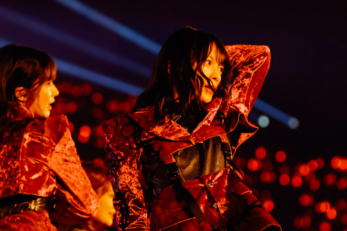 櫻坂46 - 櫻坂46 森田ひかる　缶バッジ 5th TOUR ホロ　レア　お値下げ 商品詳細ページ | 櫻坂46 OFFICIAL GOODS STORE | 【通常配送