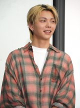 �f��w�J���_�T�� THE LAST NIGHT�x�w�Z�v���~�A�ɃT�v���C�Y�œo�ꂵ���g�c���� (C)ORICON NewS inc. 