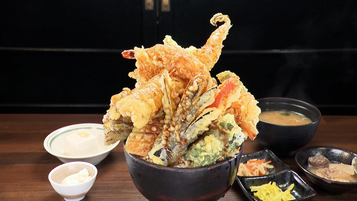 【激レア1品もの】送料込　デンデラ サイン付き食器　お値引対応！ 激レア1品もの】送料込 デンデラ サイン付き食器 お値引対応！ 激レア1