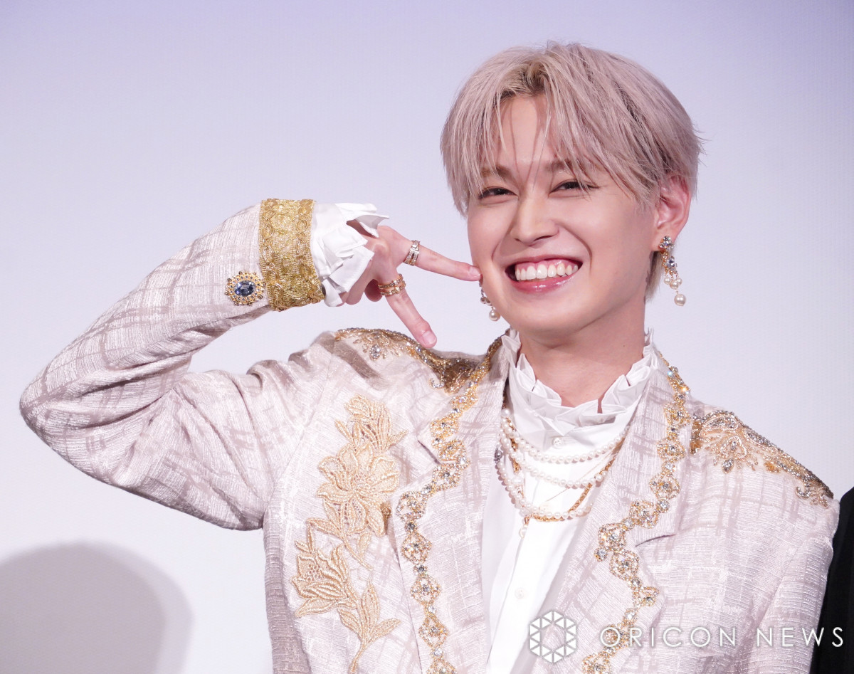 JO1白岩瑠姫、プレゼントに大興奮「宝物にします」 今後挑戦したいこと