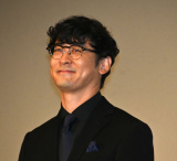 �f��w�u���b�N�E�V���[�}���x������I���ʉ�䂠�����ɓo�d�����c�����ē� (C)ORICON NewS inc. 