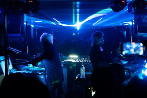 画像・写真 | 小室哲哉×浅倉大介によるPANDORA、8月1日のライブ映像を