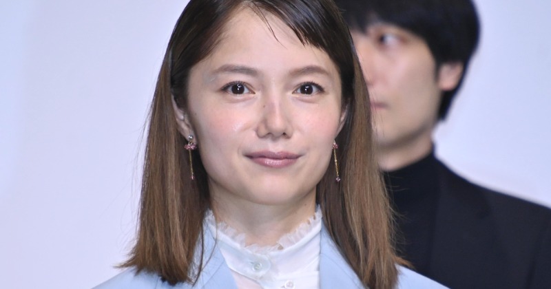 岡田准一初陣、追加公演決定で話題沸騰！ | 「蓮の花が好きな男」岡田