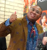 �A���g�j�[�u�݂�ȁA���Љ�D���ł��傤?�v ����ʂ����āw���b�i�b�N���Y�x����I�t�@�[ 