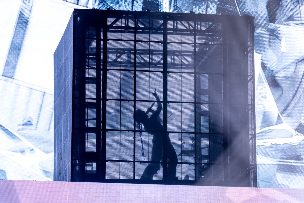 wAdo WORLD TOUR 2025 gHibanah Powered by Crunchyrollxzm̖͗l Photo by Viola Kam (V'z Twinkle) 