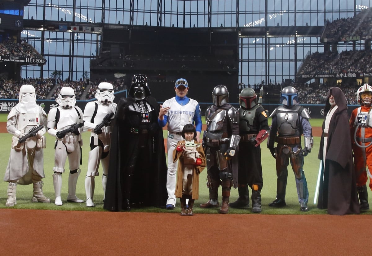 sSTAR WARS WEEKtX^[gAVuēAiMTƋLOBe 