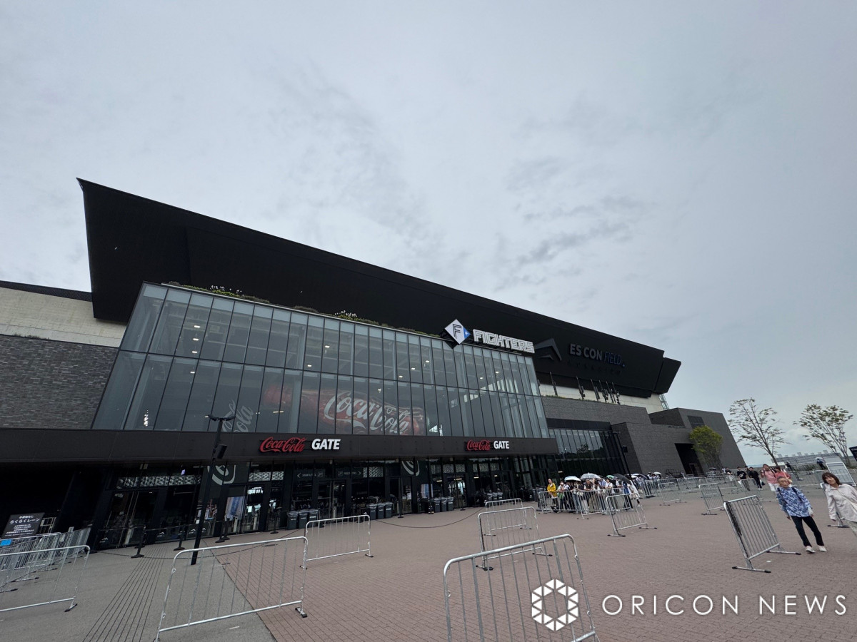 kC{nt@C^[YsSTAR WARS WEEKt̖͗l (C)ORICON NewS inc. 