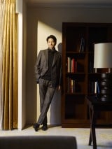 ���䗝�wD�fURBAN�i�_�[�o���j�x 