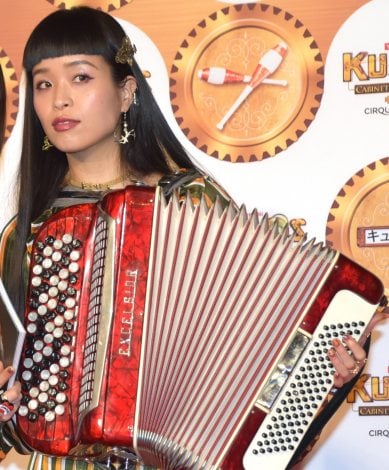 �`�������E�|�E�����^���̏��t�i2018�N�B�e�j �iC�jORICON NewS inc. 