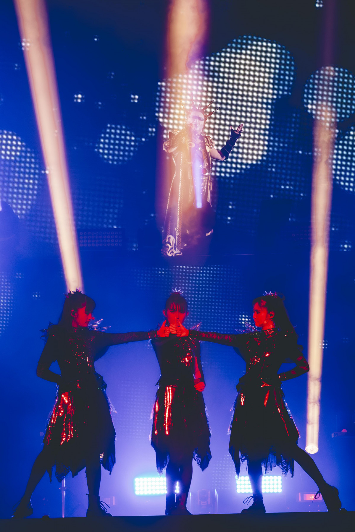 聖飢魔IIとBABYMETALが激突 世紀の二夜『悪魔が来りてベビメタル』がK