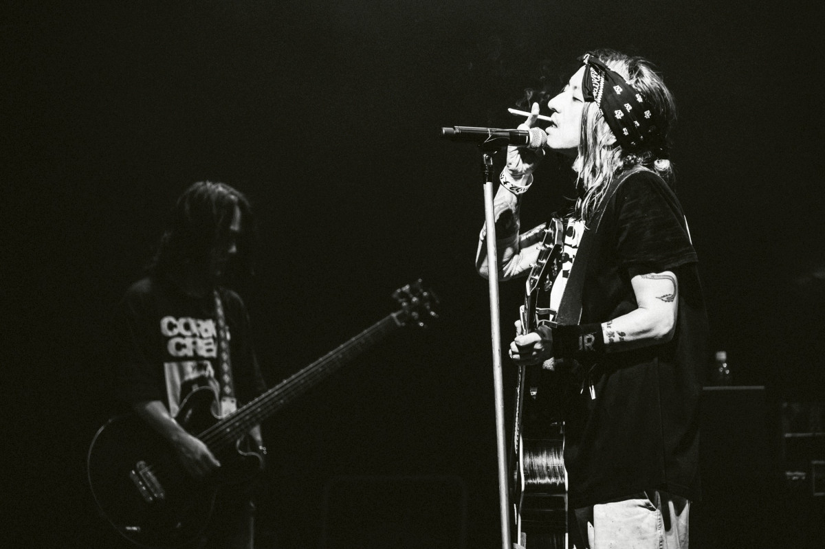 黒夢、10年ぶりの熱狂ライブツアー “今だからこそ”輝きを放つ、音楽的