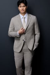 お宝！大谷翔平 新聞切り抜き６点！スーツ姿の顔つきが素敵！！BOSS 雑誌広告 お宝！大谷翔平 新聞切り抜き6点！スーツ姿の顔つきが素敵！！BOSS