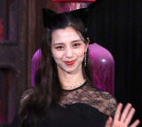 ��������݁AUSJ�̃n���E�B�[���E�C�x���g�Ɂg�������h�u���b�N�h���X�œo�� �V�A�g���N�V�����Ɂu�w���̍��ɂ��ꂪ��������c�v 