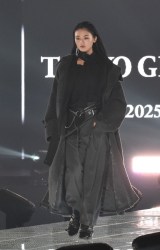 w41 }Cir K[YRNV 2025 AUTUMN/WINTERxɏoN46ERV (C)ORICON NewS inc. 