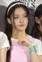 w41 }Cir K[YRNV 2025 AUTUMN/WINTERxɏoILLITEIROHA (C)ORICON NewS inc. 