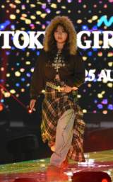 w41 }Cir K[YRNV 2025 AUTUMN/WINTERxɏo (C)ORICON NewS inc. 