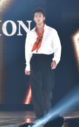 w41 }Cir K[YRNV 2025 AUTUMN/WINTERxɏo|^ (C)ORICON NewS inc. 