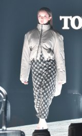 w41 }Cir K[YRNV 2025 AUTUMN/WINTERxɏoїR (C)ORICON NewS inc. 