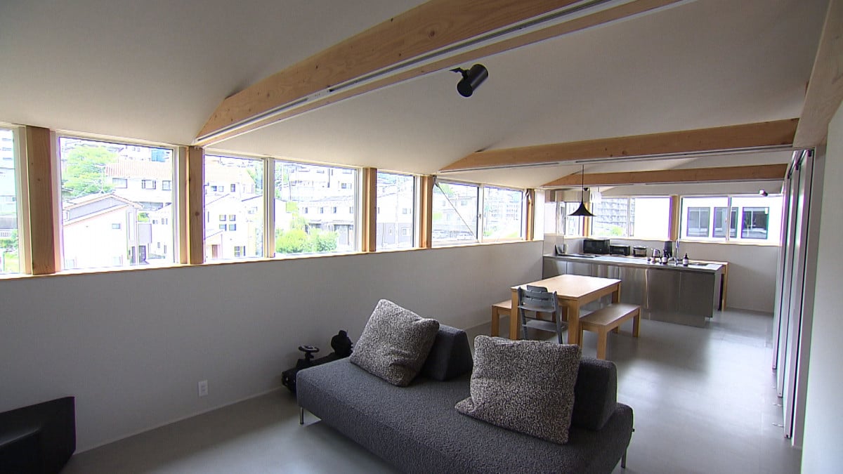 6wZl\Fx=2Kɂ閾邭Â24̃rO_CjOLb`(C)MBS 