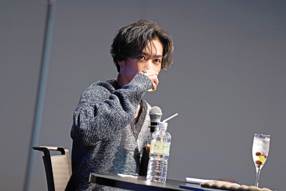 THE RAMPAGE川村壱馬、“コロロ愛”を熱弁 オリジナル食べ方も披露し会場