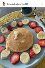 ���{�N���u�x�݂̓��ɂ��܂ɐH�ׂ����Ȃ�p���P�[�L�v(�ʐ^�̓C���X�^�O���� @tettasugimoto_official ���) 